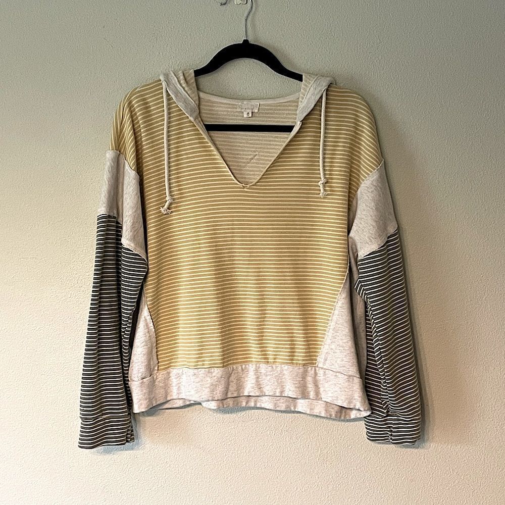 Hem & Thread Slouchy Distressed Yellow/Cream/Green Hoodie. Size Medium.